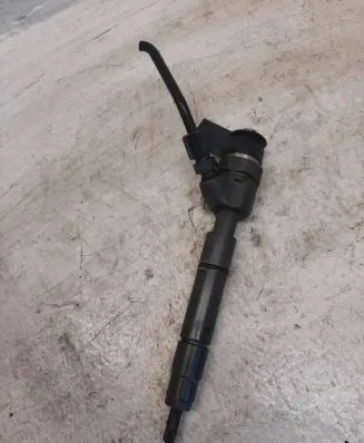 Mercedes-Benz B W245 Fuel injector 6400700787 7R87A5
