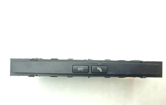 BMW 5 E60 E61 DTC switch 6952477