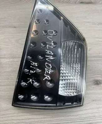 Mitsubishi Outlander Tailgate rear/tail lights 1146356 1146356L