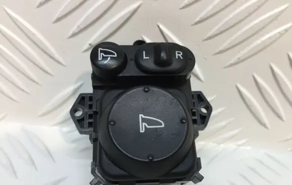 Honda Accord Wing mirror switch NH167L