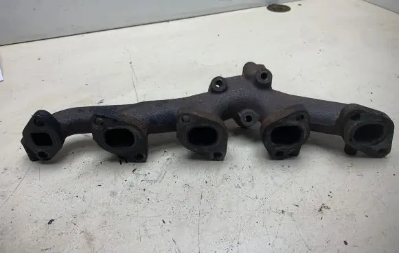 Exhaust manifold