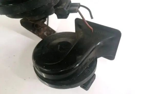 Volkswagen PASSAT B5 Horn signal E20092018