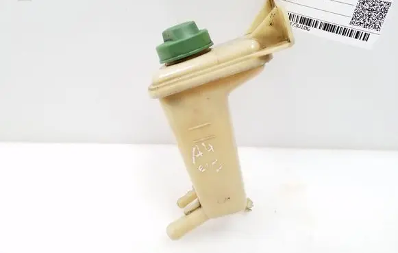 Audi A6 S6 C5 4B Power steering fluid tank/reservoir 8D0422373C