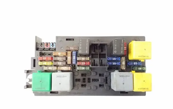 Mercedes-Benz R W251 Fuse module A1645402972