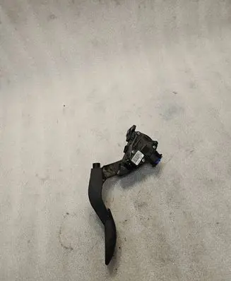 Audi A4 S4 B6 8E 8H Accelerator throttle pedal 8E1721523B