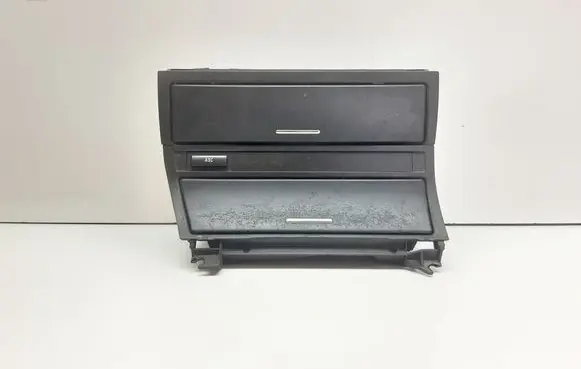 BMW 3 E46 Ashtray (front) 8205377 8202178 8202188