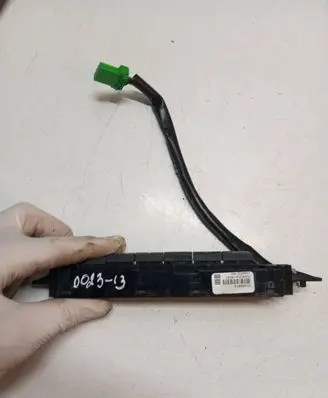 Head unit multimedia control