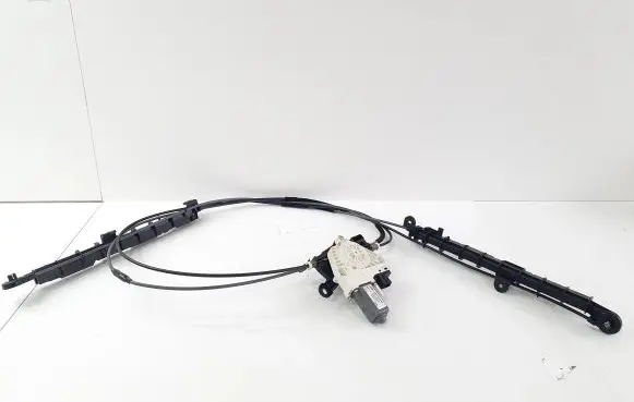 Audi Q7 4M Curtain motor 4M0863560