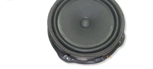 Audi A1 Front door speaker 83A035415