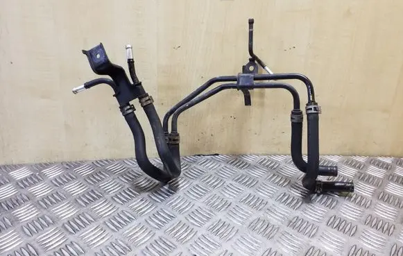 Toyota Avensis T270 Power steering hose/pipe/line