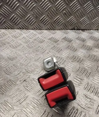 Rear seatbelt buckle