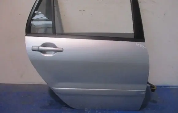 Mitsubishi Lancer Rear door