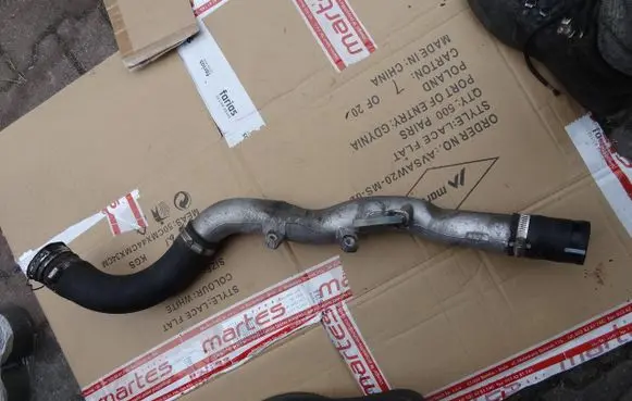 Toyota Auris 150 Engine coolant pipe/hose XXXXXXXXXX