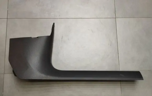 Audi A4 S4 B9 8W Front sill trim cover 8W1867272A