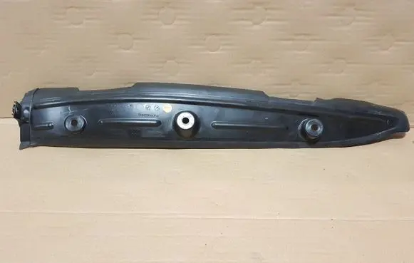Audi TT TTS RS Mk3 8S Front wheel arch liner splash guards