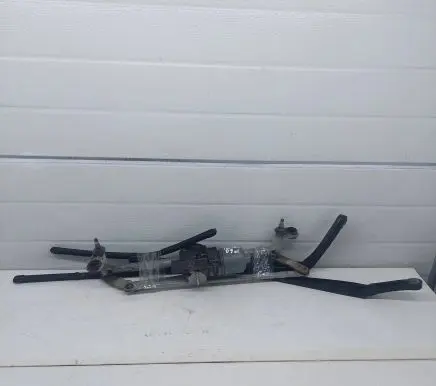 Seat Ibiza IV (6J,6P) Front wiper linkage and motor 6R1955119 0390241551
