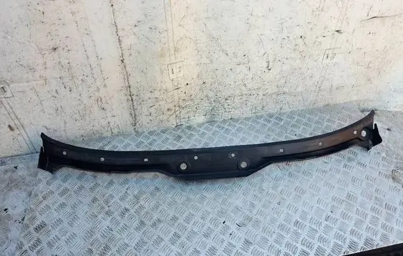 BMW 5 E39 Wiper trim 8159292 51718159292