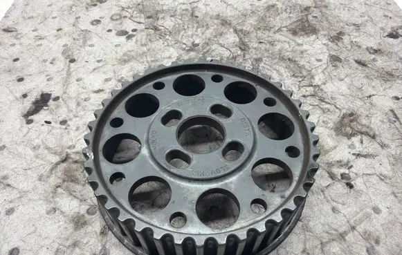 Volvo V60 Camshaft pulley/ VANOS 31375948