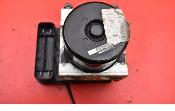 Ford Focus ABS Pump BV612C405AJ
