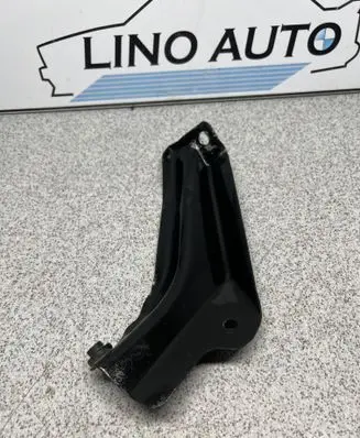 BMW 5 E60 E61 Other engine bay part 7117646