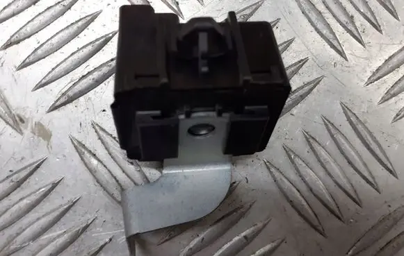 Toyota Avensis T250 Alarm control unit/module 86650-13010