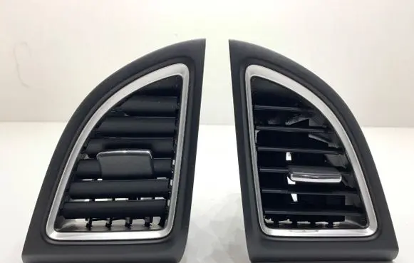 Honda CR-V Dashboard side air vent grill/cover trim 77615T0AA1