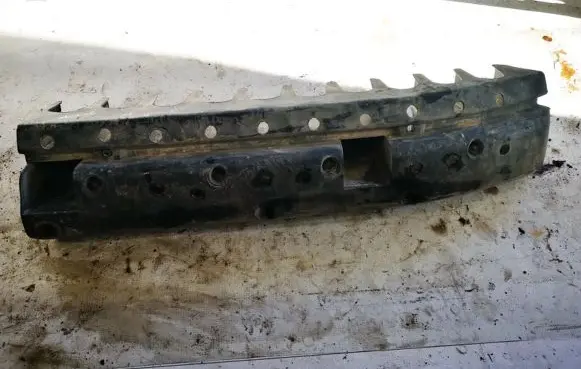 Rear beam