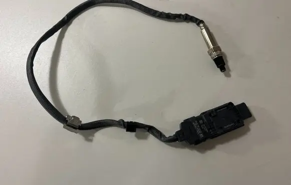 BMW 3 G20 G21 Lambda probe sensor 8490431