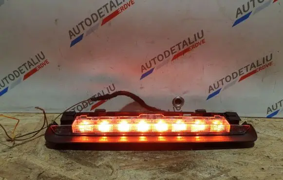 BMW 2 F22 F23 Third/center stoplight 7311542