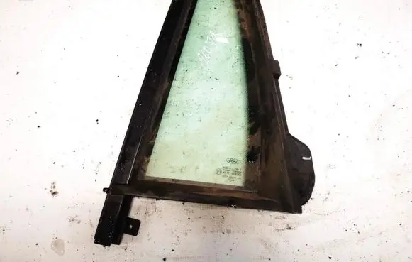 Ford Mondeo Mk III Rear vent window glass 5182027