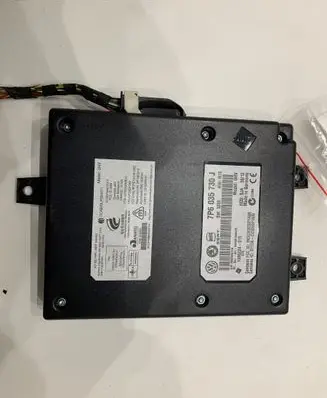 Volkswagen PASSAT B7 Bluetooth control unit module 7P6035730J