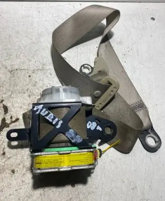Toyota Auris 150 Front seatbelt 3052578102ZZ