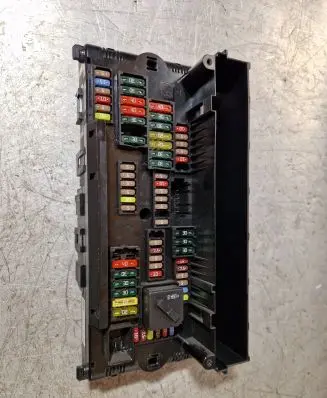 BMW 6 F12 F13 Fuse box set 9252815 317033442