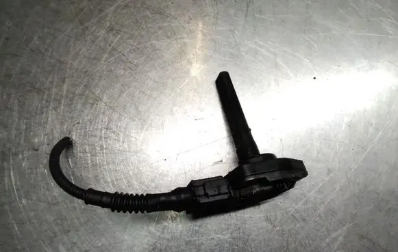 BMW 3 E46 Oil level sensor 00786802 7508003