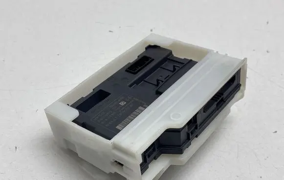 Renault Captur Ignition key card reader S180151007C 285908018R A2C84331301