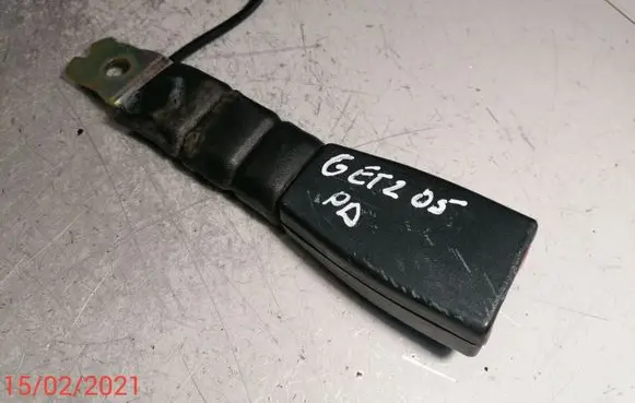 Hyundai Getz Front seatbelt buckle