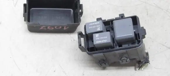 Toyota Avensis T270 Fuse box set