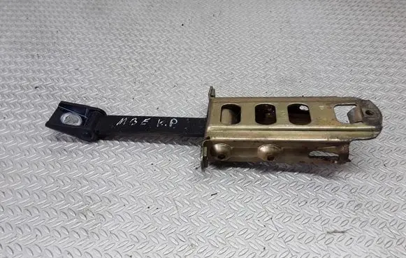 Mercedes-Benz E W210 Front door check strap stopper