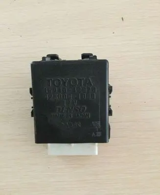 Toyota RAV 4 (XA30) Window wiper relay 