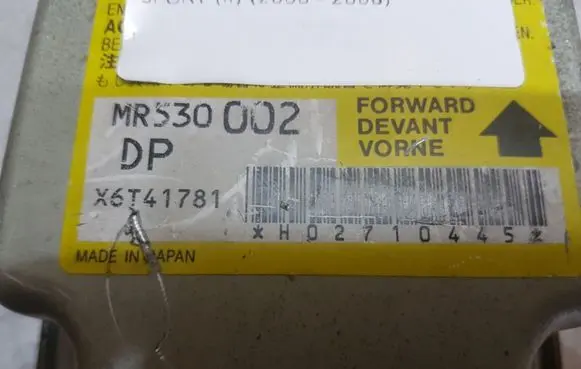 Mitsubishi Pajero Sport I Airbag control unit/module MR530002 X6T41781