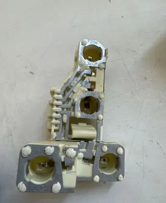 BMW 3 E90 E91 Tail light bulb cover holder 7160076