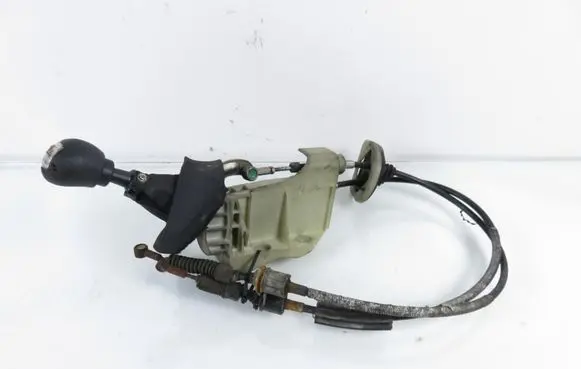Iveco Daily 35.8 - 9 Gear shifter/selector 5801260777