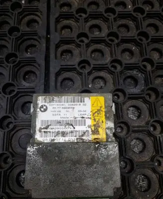 Airbag control unit/module