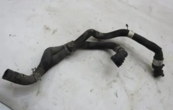 Ford Mondeo MK V Engine coolant pipe/hose