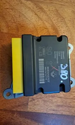 Renault Captur II Airbag control unit/module 985107677R
