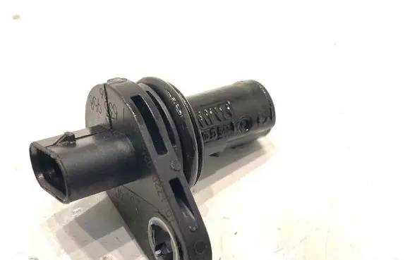 BMW 5 G30 G31 G38 Camshaft position sensor 7633958