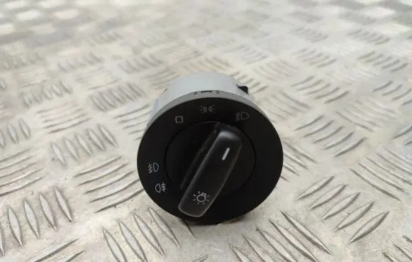 Skoda Yeti (5L) Light switch 5L0941431G