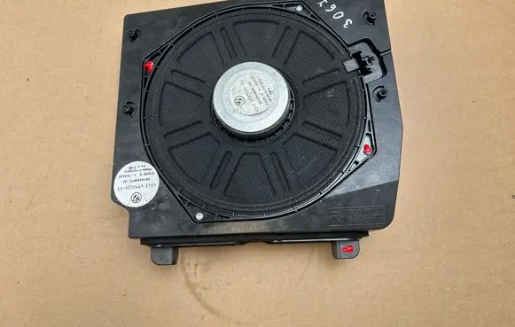 BMW X3 E83 Subwoofer speaker 6990102 6929100