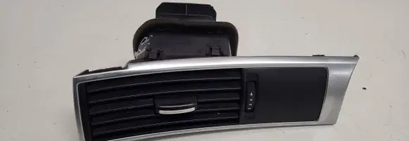 Audi A6 S6 C6 4F Dashboard side air vent grill/cover trim 4F1820901D