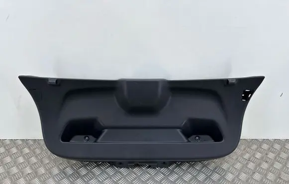Peugeot 208 II Tailgate trim 98232025ZD